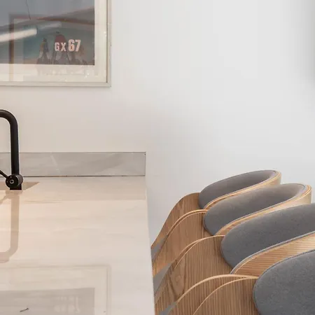 Elegant Duplex With Private Garden Terrace * Cannes