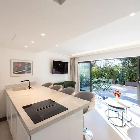 Elegant Duplex With Private Garden Terrace Lägenhet Cannes