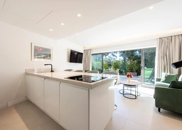 Elegant Duplex With Private Garden Terrace * Cannes
