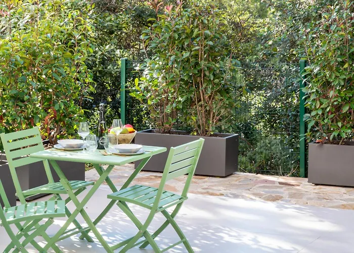 Elegant Duplex With Private Garden Terrace * Cannes