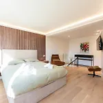 公寓 Elegant Duplex With Private Garden Terrace *