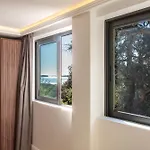 公寓 Elegant Duplex With Private Garden Terrace *