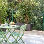 Elegant Duplex With Private Garden Terrace * 戛纳